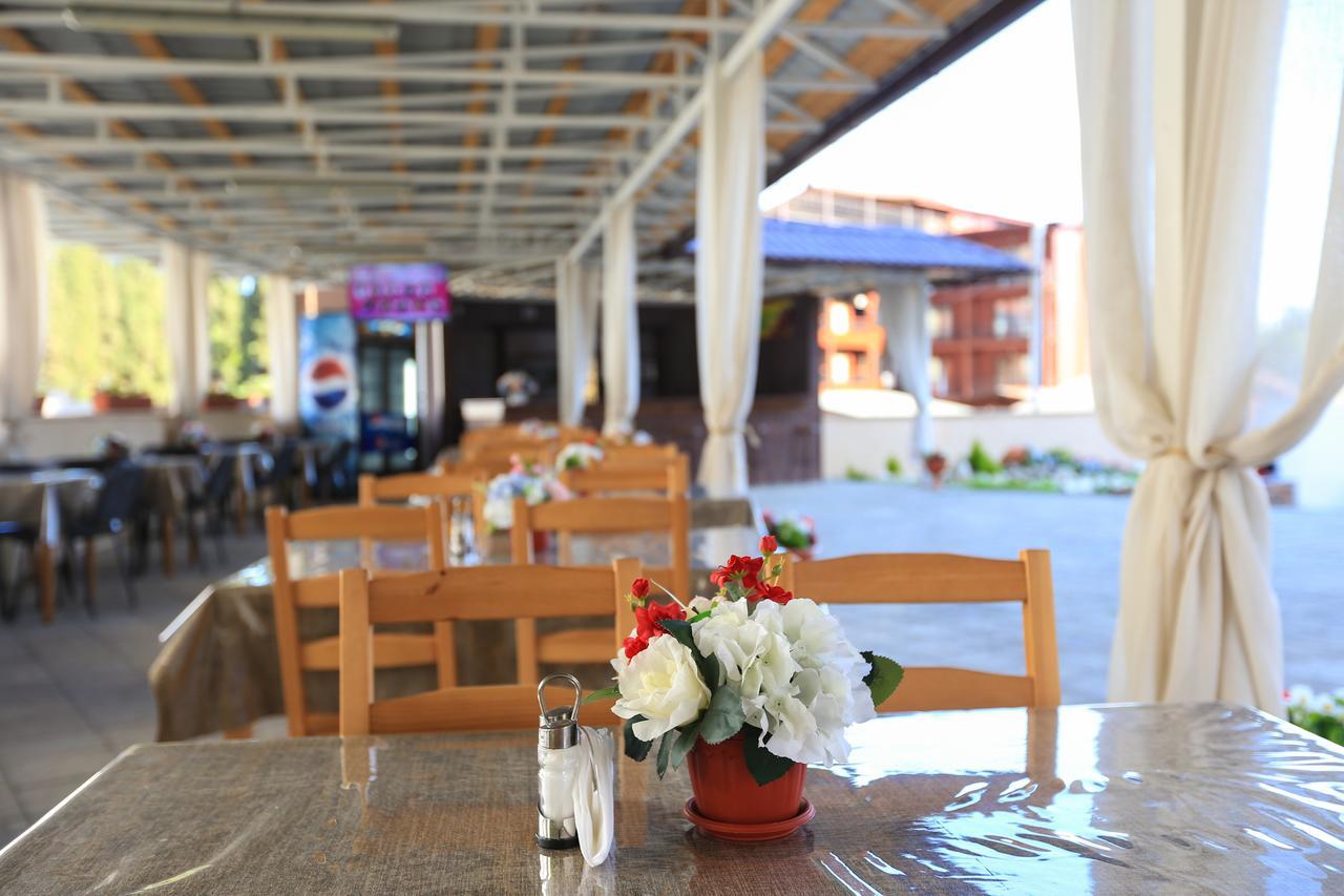 Hotel Nikopoli On Vodopadnaya 21А New Athos Dış mekan fotoğraf